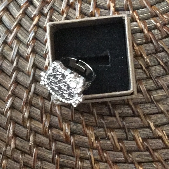 Hello Kitty adjustable ring - Picture 3 of 4